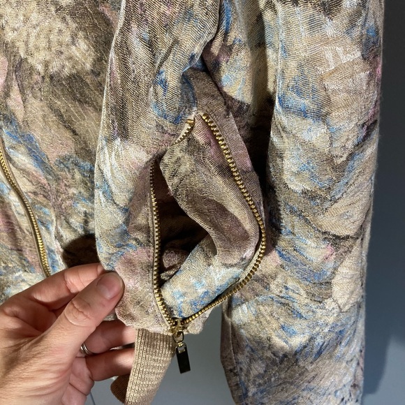 Amber Sakai Tapestry Bomber Jacket Floral Pastels Rare - Picture 9 of 11